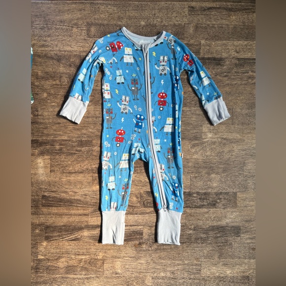 One Pieces Little Sleepies Robots 36 Poshmark